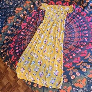 Floral Off-Shoulder Maxi Dress